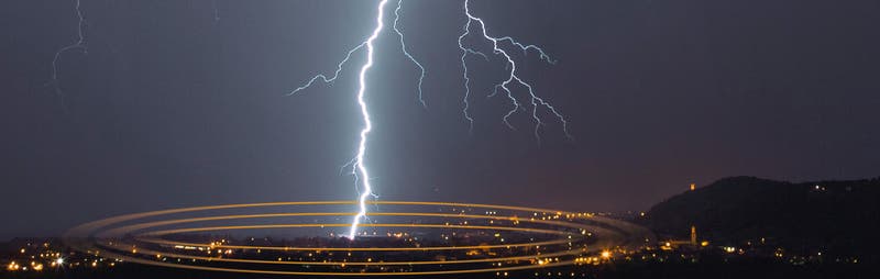 Lightning, lightning strike, overvoltage