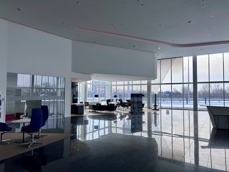 Lexus Kyiv Airport Center