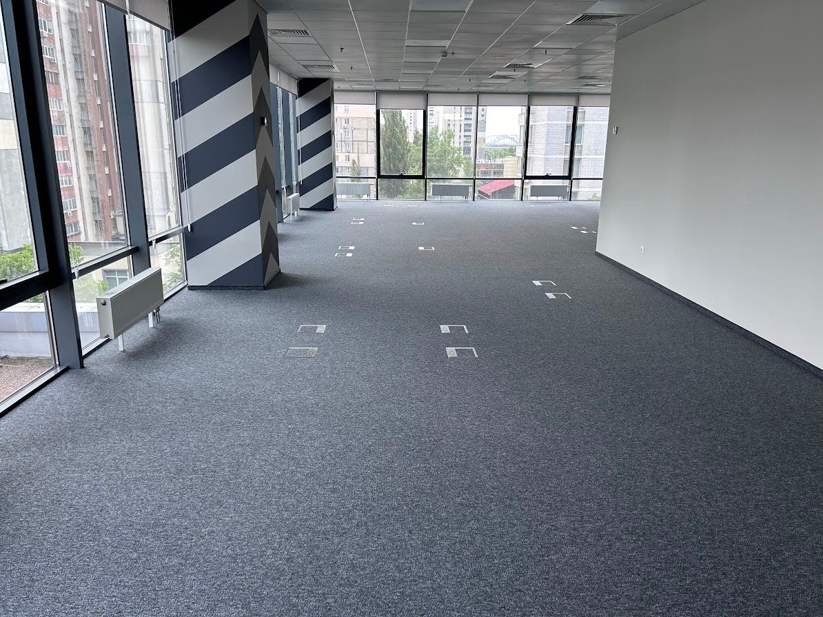 Bodeninstallationssysteme und Unterfluranwendungen