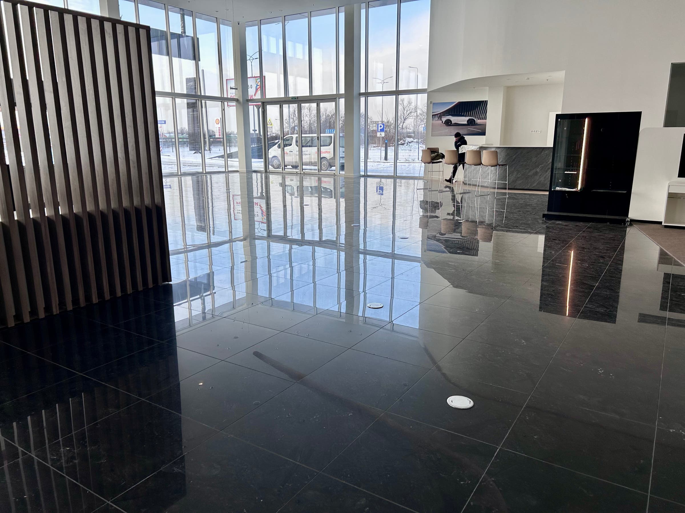 Lexus Kyiv Airport Center
