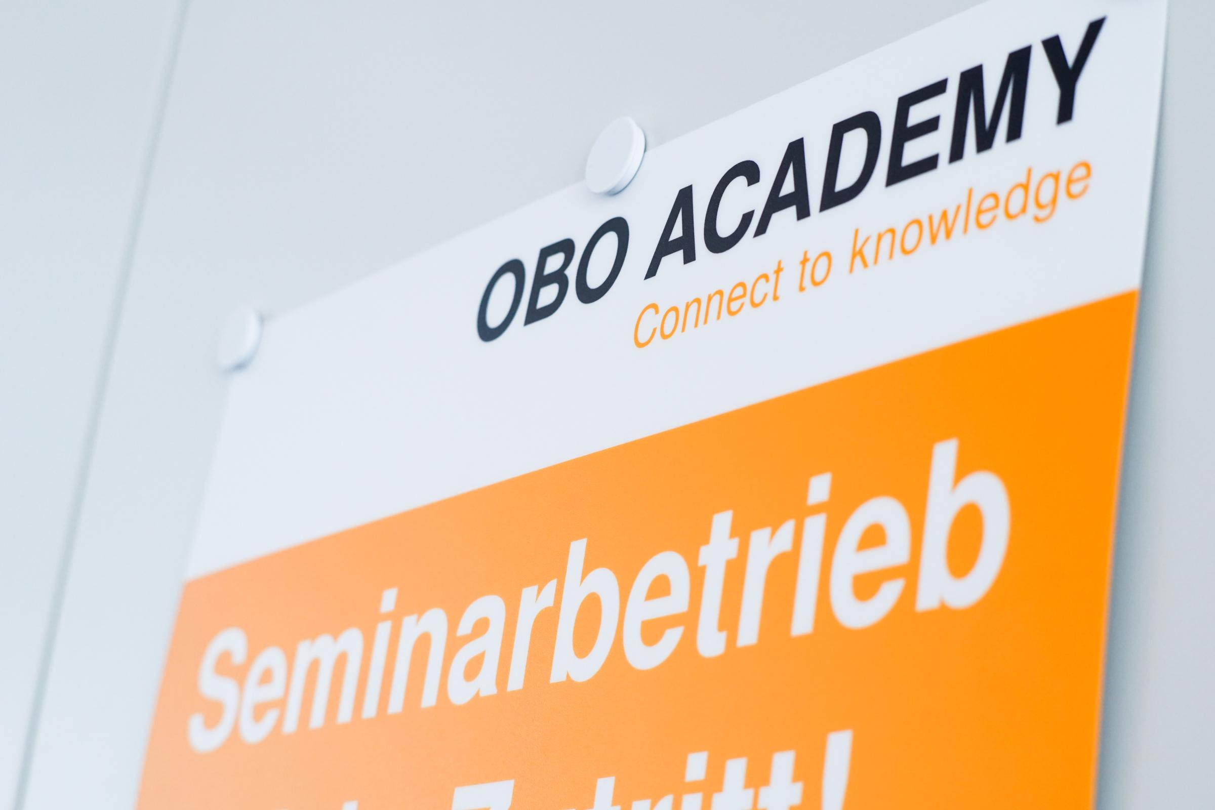 Seminar_Plakat_Schulung